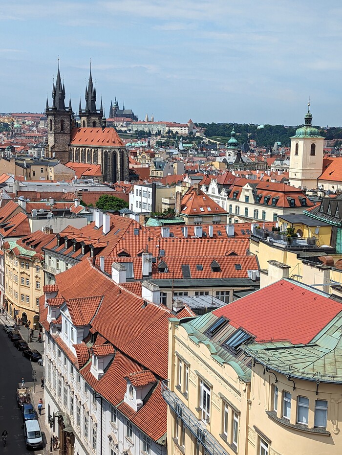 vistas de praga desde la torre de la polvora